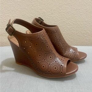 Open-Toe Wedge Sandals